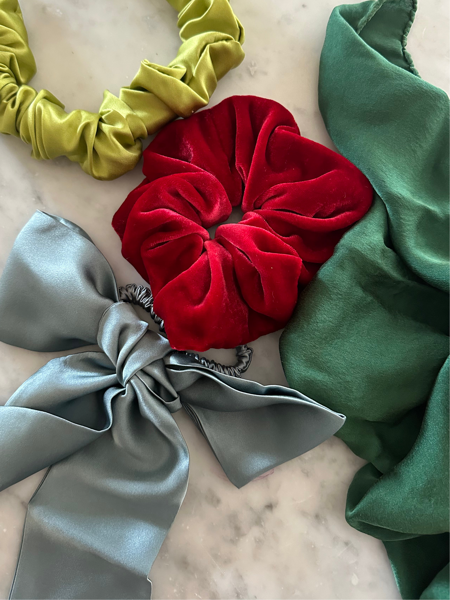 4 Piece Surprise Silk Bundle (Accessories!)